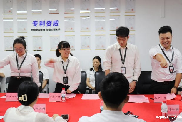 思辨赋能·价值共生 —— 点点网页版登录入口第六届辩论赛圆满落幕